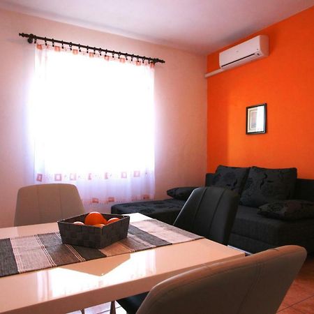 Vesna Apartment Пула Екстериор снимка