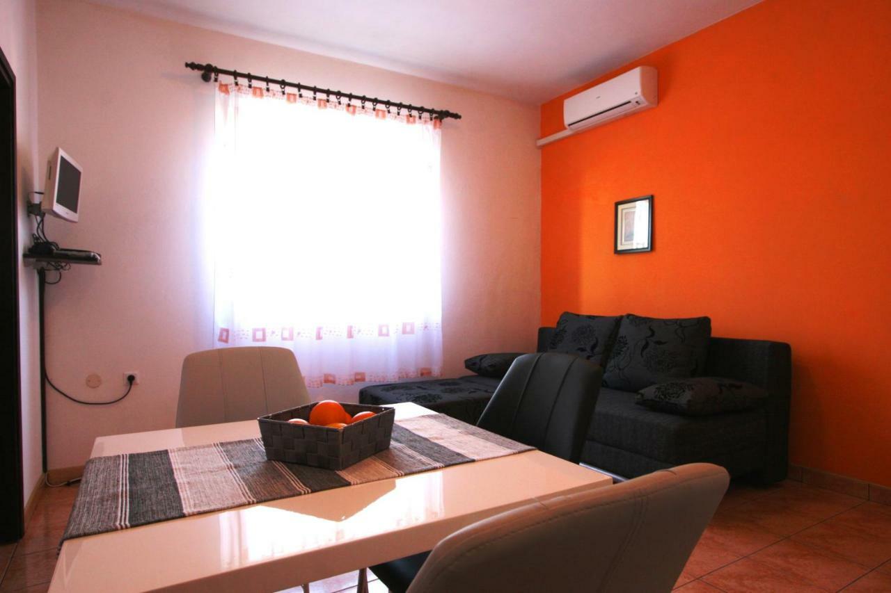 Vesna Apartment Пула Екстериор снимка