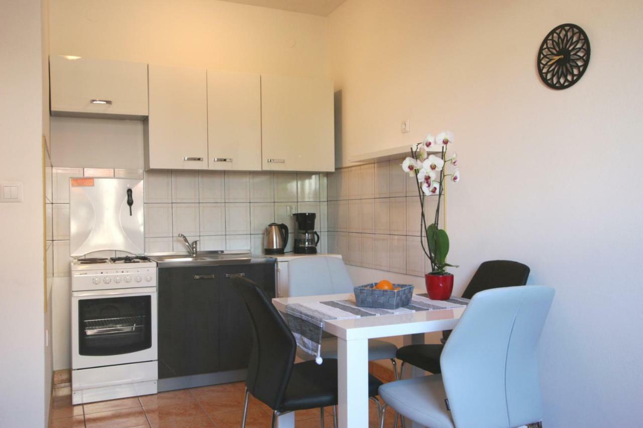 Vesna Apartment Пула Екстериор снимка
